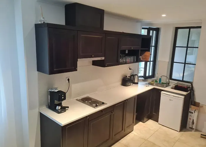 Almi - The Cliff 公寓 *