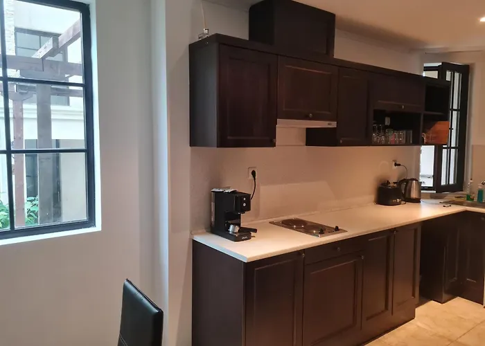 Almi - The Cliff * 奥布佐尔