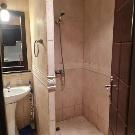 Almi - The Cliff Apartment Obzor