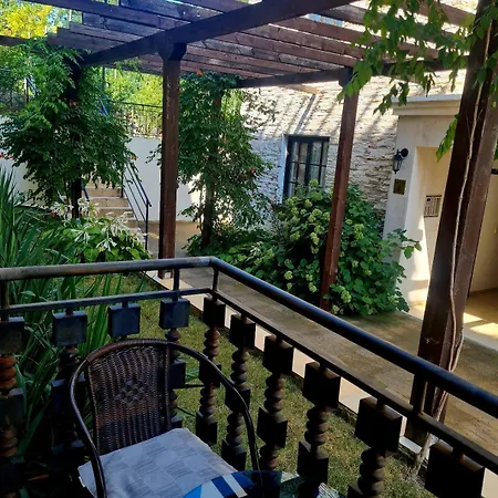 Almi - The Cliff 오브조르