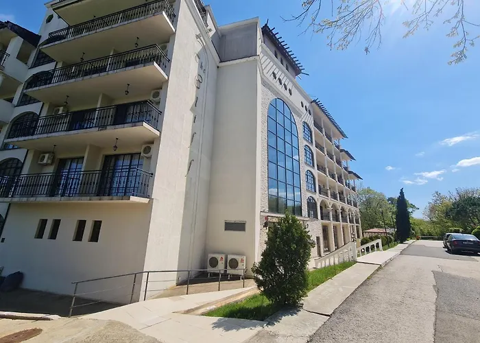 Almi - The Cliff Apartamento *