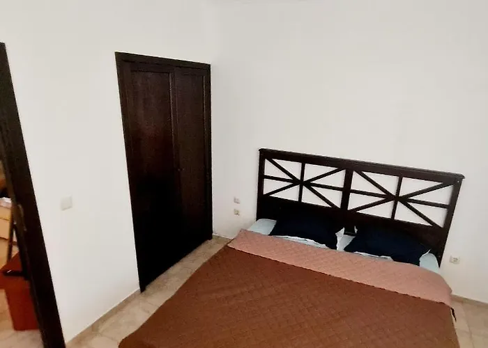 Almi - The Cliff Apartamento Obzor